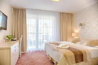 Отель Hotel Messa Владыславово Двухместный номер с 1 кроватью или 2 отдельными кроватями и балконом-2